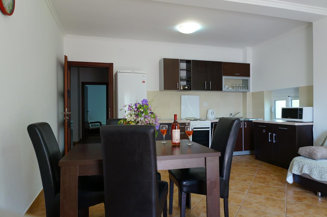 Apart Hotel Forte Roses Montenegro KO Buljarica Petrovac na moru Exterior foto